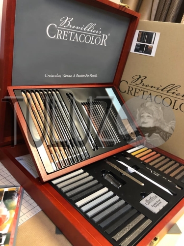 Zestaw Selection Cretacolor 52 elementy 40060 Drewniane opakowanie..jpg