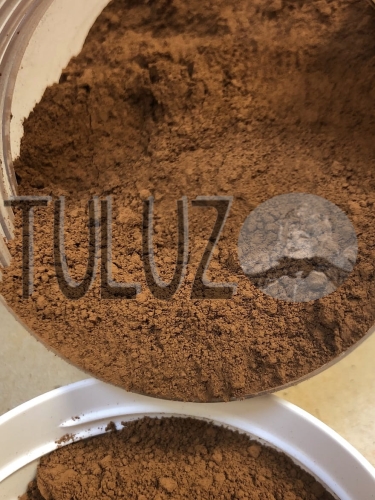 40700 Umbra Palona Włoska Czerwonawa Pigmnet Kremer..jpg