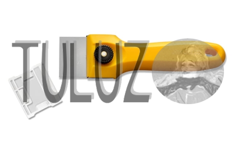 T-45 Olfa TuLuz skrobak do powierzchni zakrzywionych.jpg