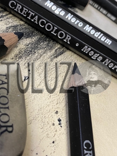 Czarna kredka Mega Nero Medium...jpg