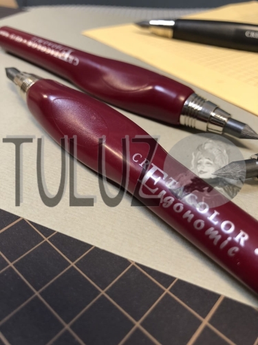 Ołówek automatyczny Kubuś Ergonomiczny 43015 Creacolor..jpg