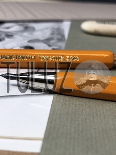 Ołówek  ∅2mm mechaniczny Versatil gruby 5205 Koh-i-Noor ..jpg